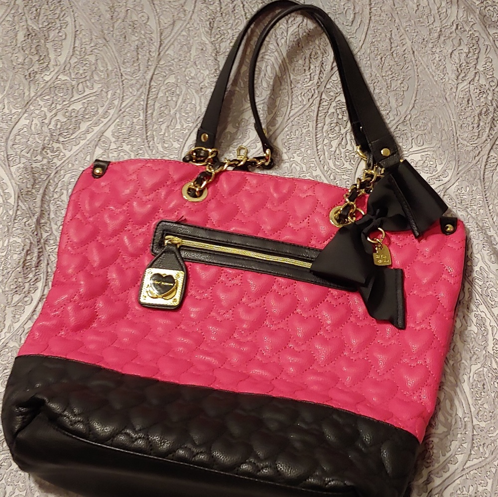 Betsy Johnson pink hearts tote